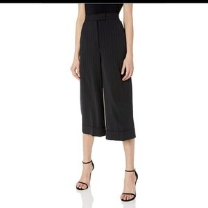 Banana Republic Black Striped Cuffed Cropped Pants Size 6